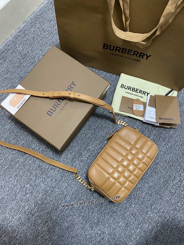Burberry專門店新款絎縫款Lola蘿納相機包 巴寶莉羔羊皮小斜挎女包 yxb1090